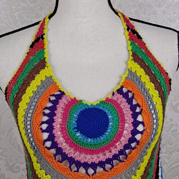 TwentyOne Size Medium Colorful Crochet Halter Top Scoop Neck Tie at Back of Neck - Picture 2 of 12